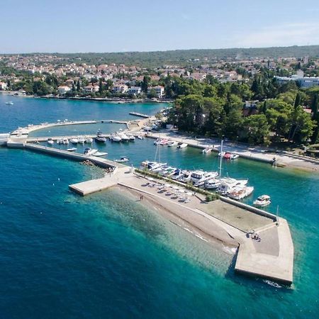 Apartman Snjezana Malinska Εξωτερικό φωτογραφία